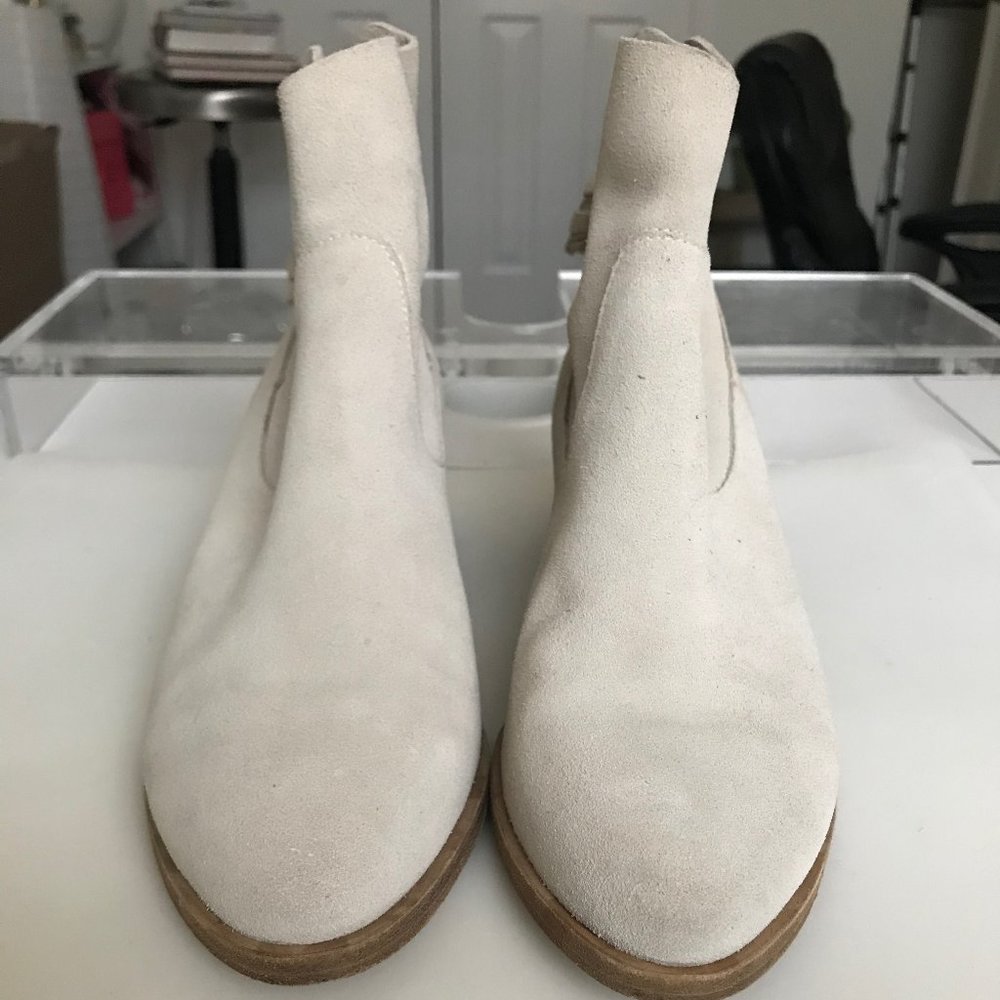 Joie Adria white ankle boots